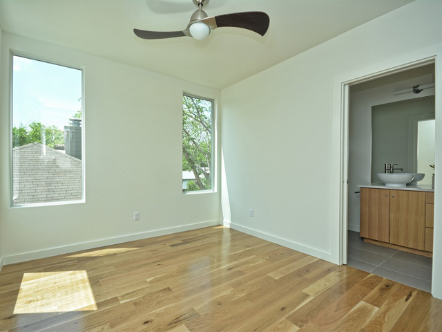 019_2nd-Bedroom2-sm