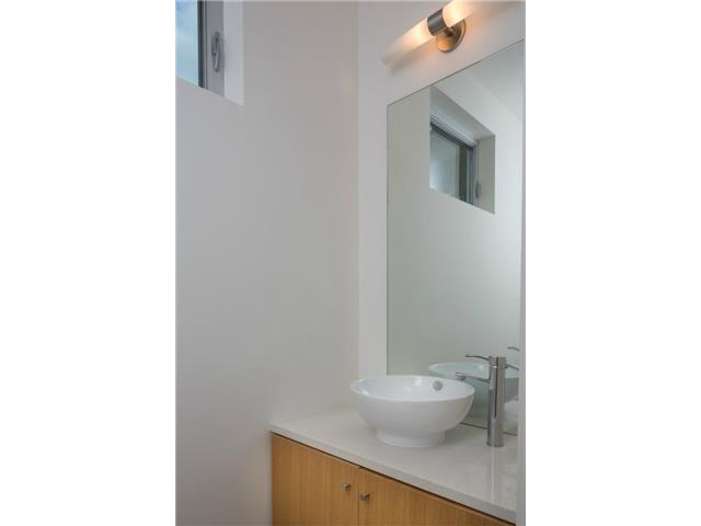 1_2 Bath