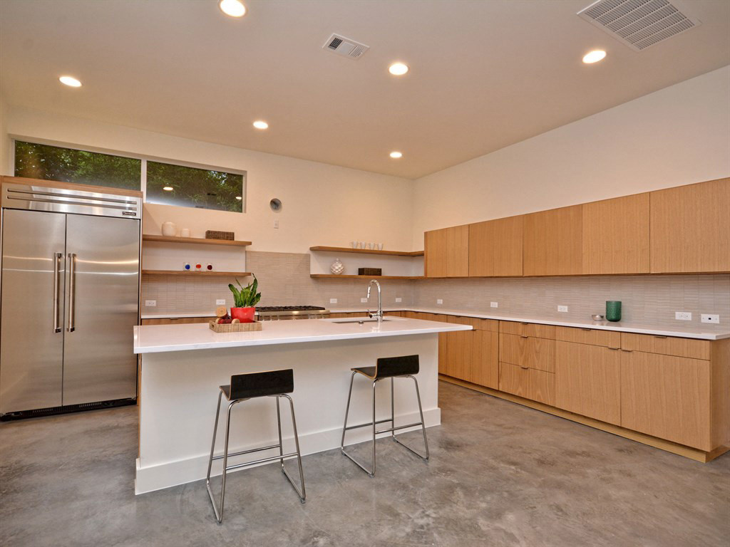 013_Kitchen