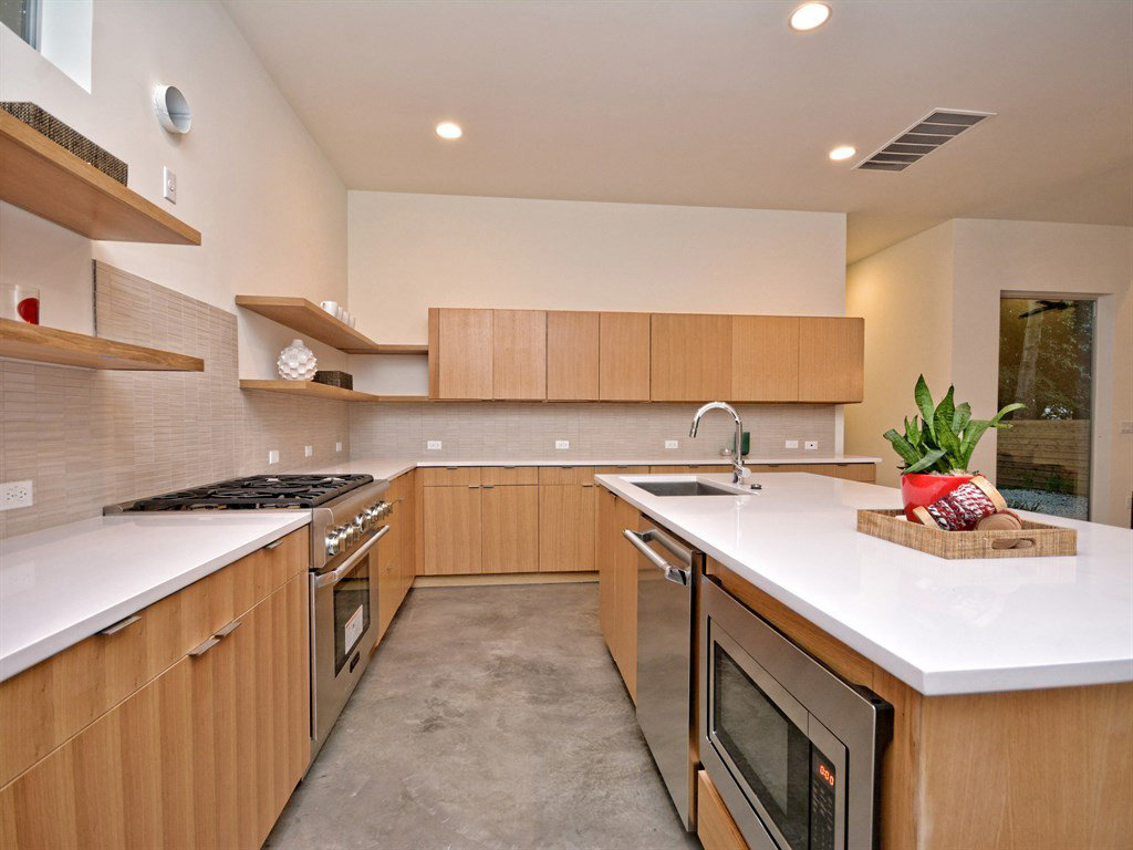 015_Kitchen3