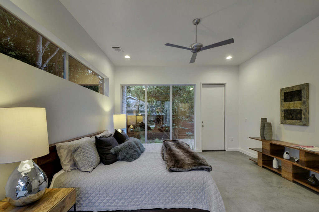 1900 Hether St-large-031-26-Master 02-1500x994-72dpi