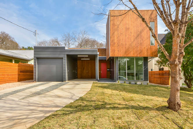2110 Peach Tree St-small-002-11-Exterior Front 02-666x444-72dpi