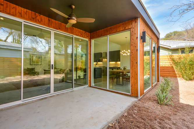 2110 Peach Tree St-small-028-31-Rear Exterior 02-666x445-72dpi