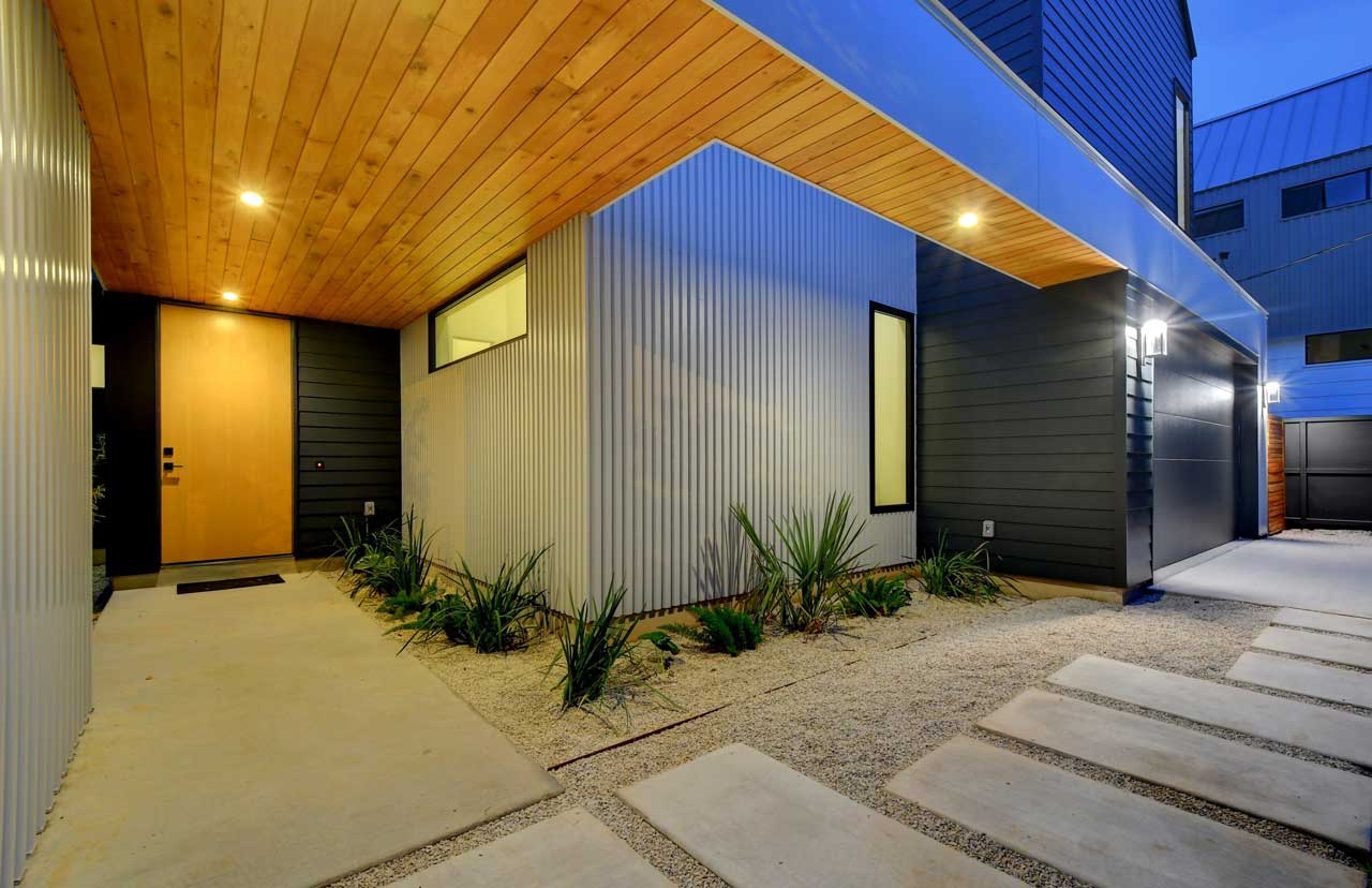 406 W. Milton Residence