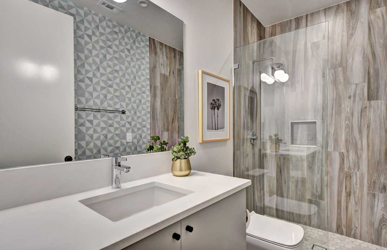 406 W. Milton Residence