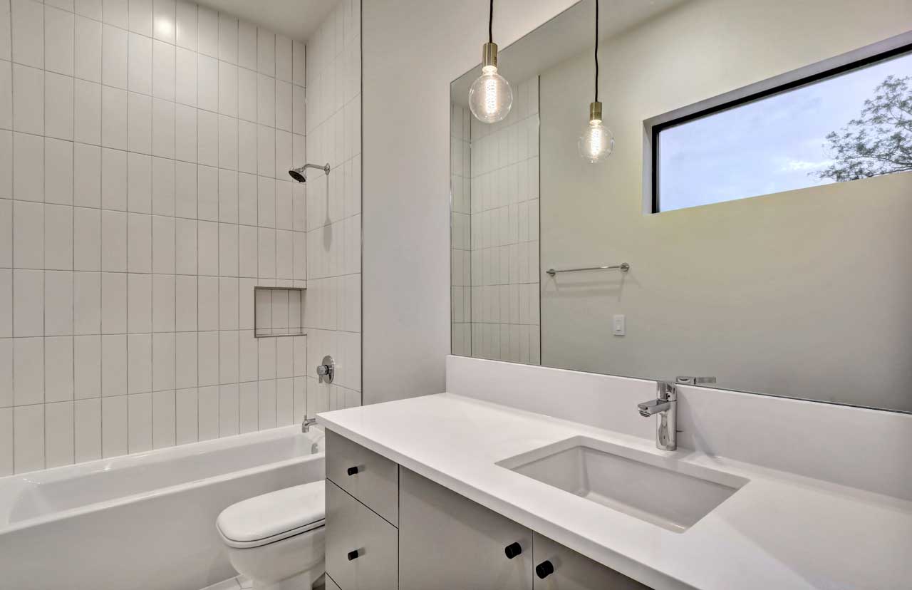 406 W. Milton Residence