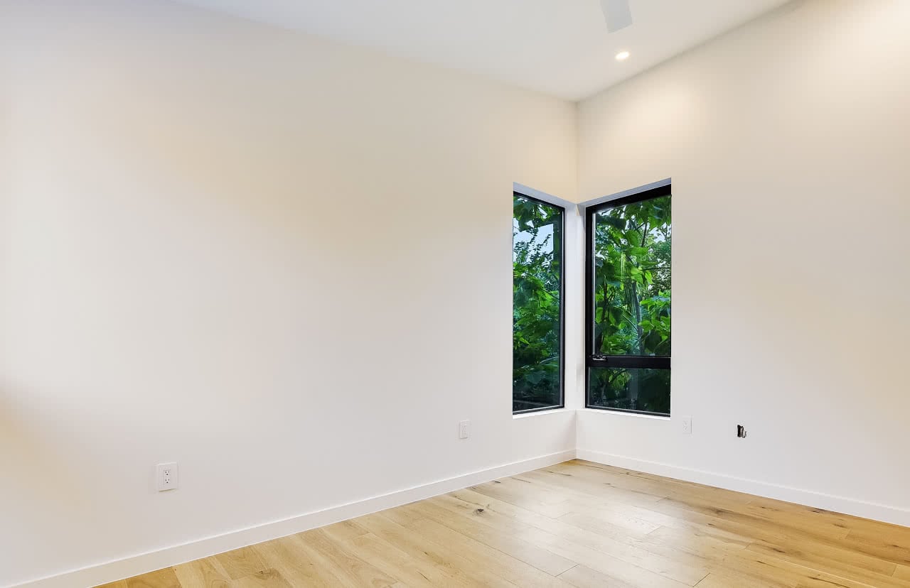 1811 Collier Residence Bedroom