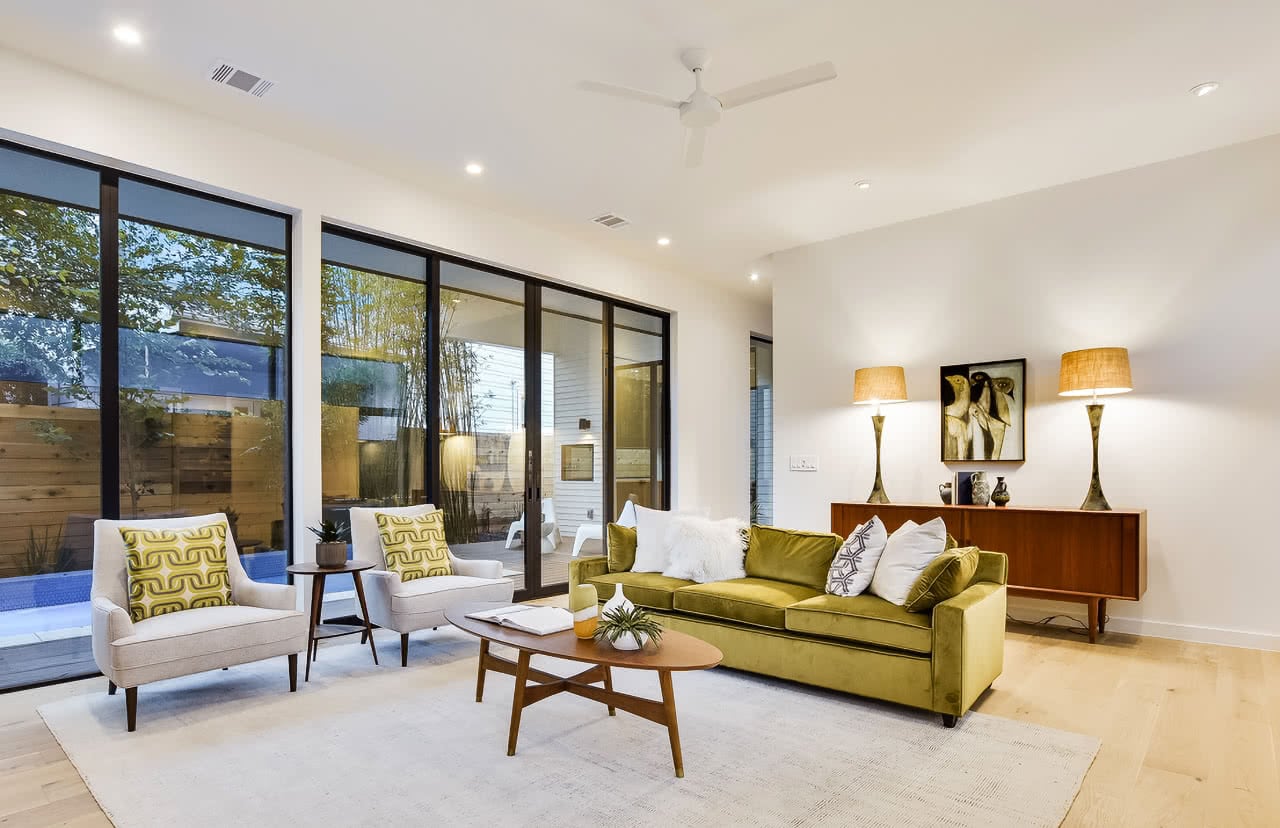 1811 Collier Residence Living Room