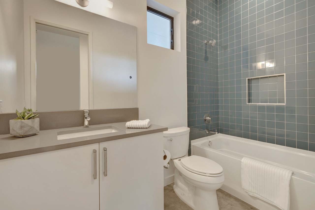 409 W. Live Oak Residences