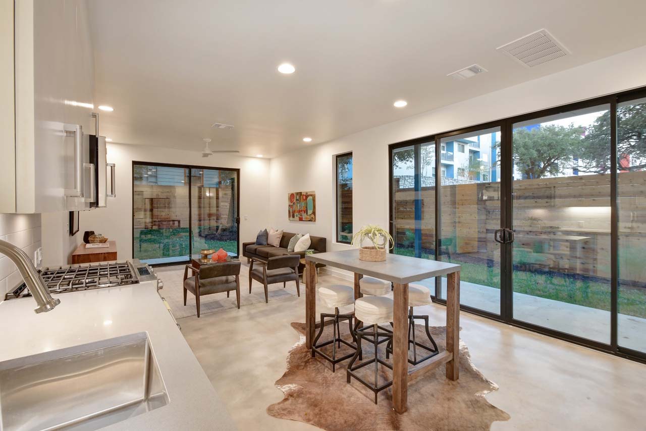 409 W. Live Oak Residences