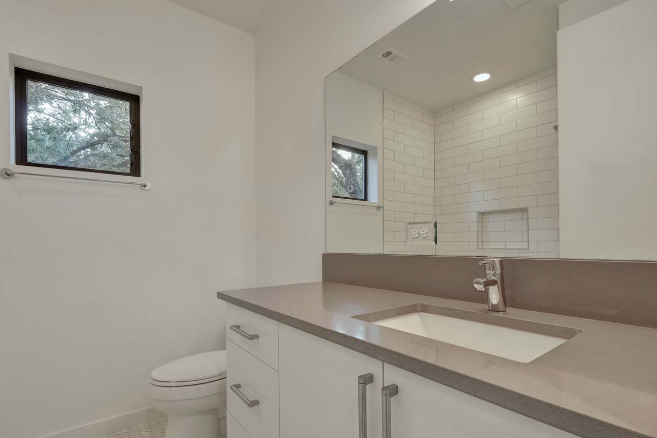 409 W. Live Oak Residences