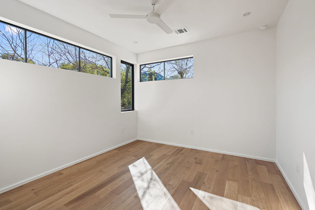 1514 Chelsea Ln Residence