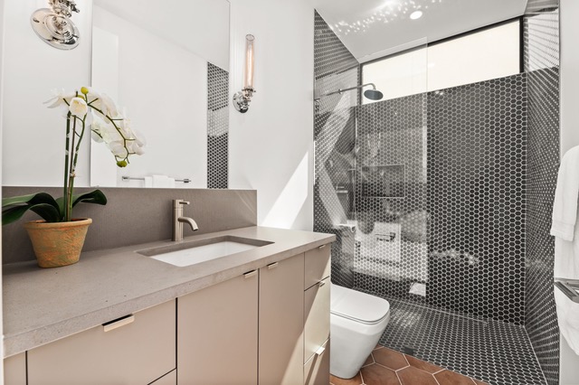 Sunny Slope Residence - Property
