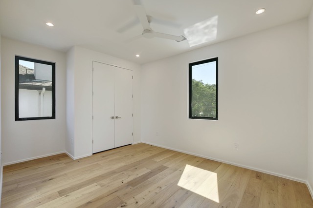 Sunny Slope Residence - Property